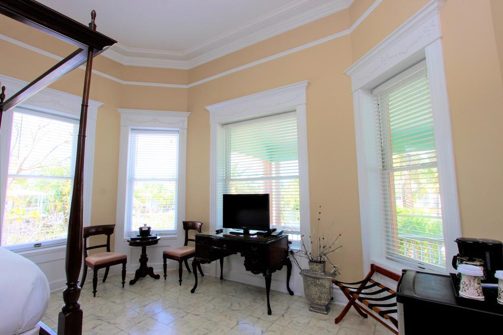 Southernmost House Hotel (Adults Only) 키웨스트 외부 사진