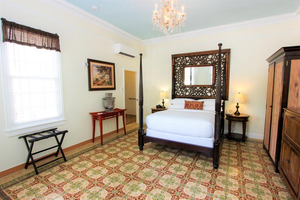 Southernmost House Hotel (Adults Only) 키웨스트 외부 사진