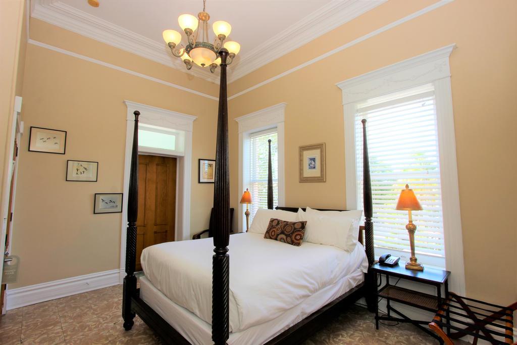 Southernmost House Hotel (Adults Only) 키웨스트 외부 사진
